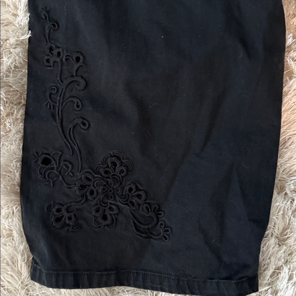 Coldwater Creek Black Cropped Jeans - Picture 6 of 6